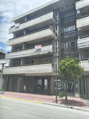 Departamento En  Venta En Avenida Perón Al 600, San Fernando