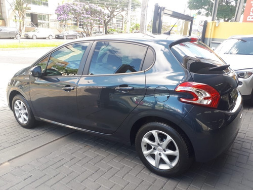 208 1.6 Flex Automático Com Teto Panorâmico!