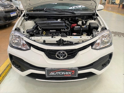 Toyota Etios 1.5 Xs