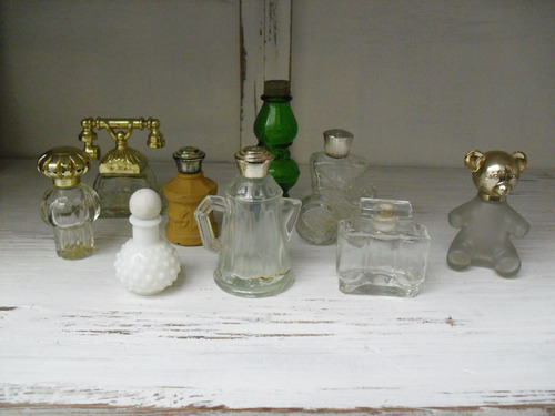 Frasco De Perfume Avón. Teléfono Antiguo. De Colección