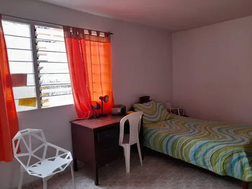 Casa En Venta En Calasanz. Cod V9872