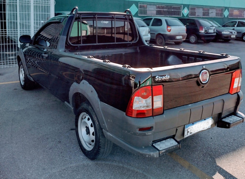 Imagem 3 de 5 de Fiat Strada 2013 1.4 Working Flex 2p