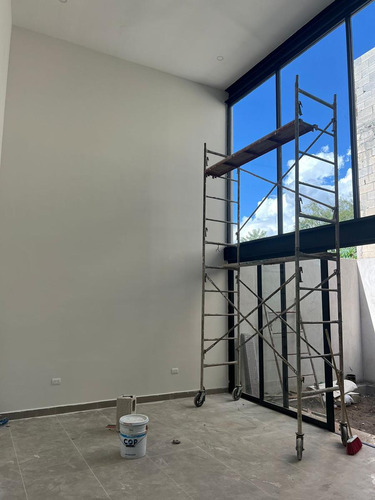 Townhouse En Venta De 2 Habitaciones Con Roof Top En Montebello