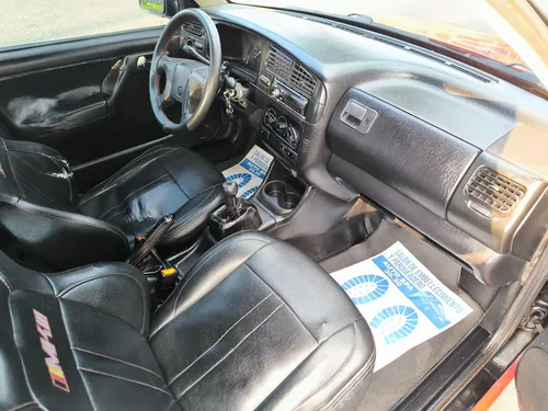 Volkswagen Golf 1.8 Gl