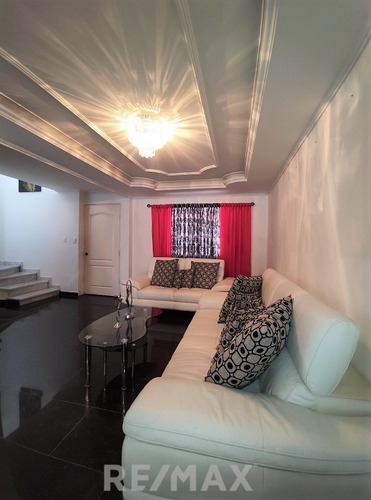 Imagen 1 de 14 de Remax Arena Venta De Townhouse Urb. Lomas De Margarita Macho Muerto Mariño Nueva Esparta #remaxarena