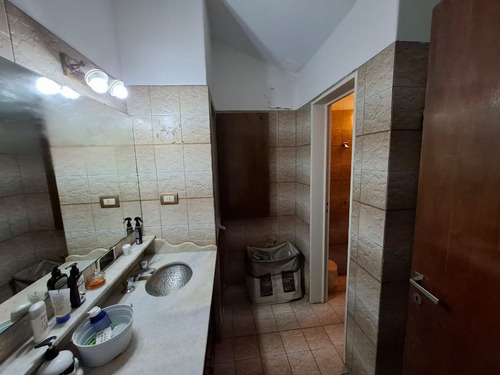 Granj De Funes Gran Prop Mas 2 Deptos Lote 1866 M2