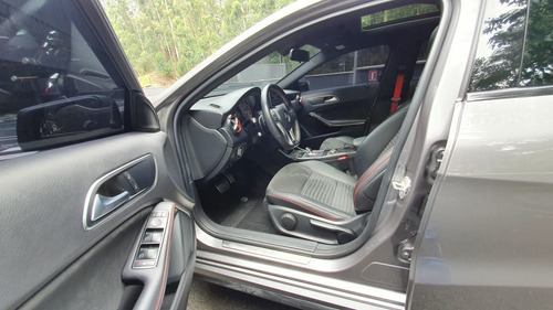 Mercedes Benz A45 Amg Modelo 2015