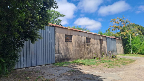 Venta Lote De 937 M2 Con Galpón De 348 - El Pato