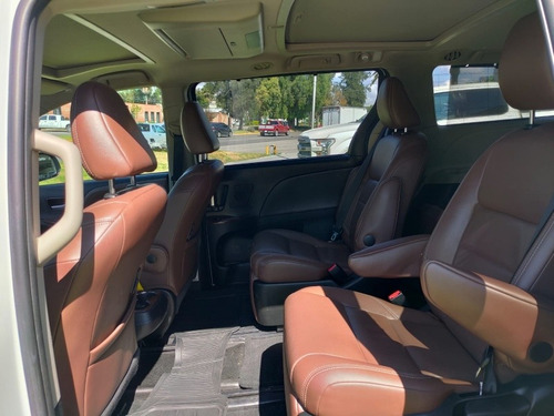 Imagen 8 de 13 de Toyota Sienna Limited 2017