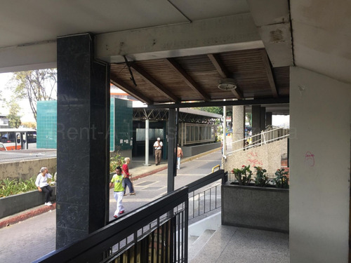 Imagen 13 de 14 de Apartamento En Venta Los Cortijos De Lourdes 21-8091