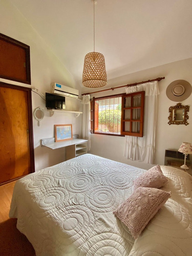 Imagen 12 de 26 de Casa Con Pileta Para 6/8 Personas En Excelente Ubicación: Bº Residencial, A 10 Cuadras Del Centro