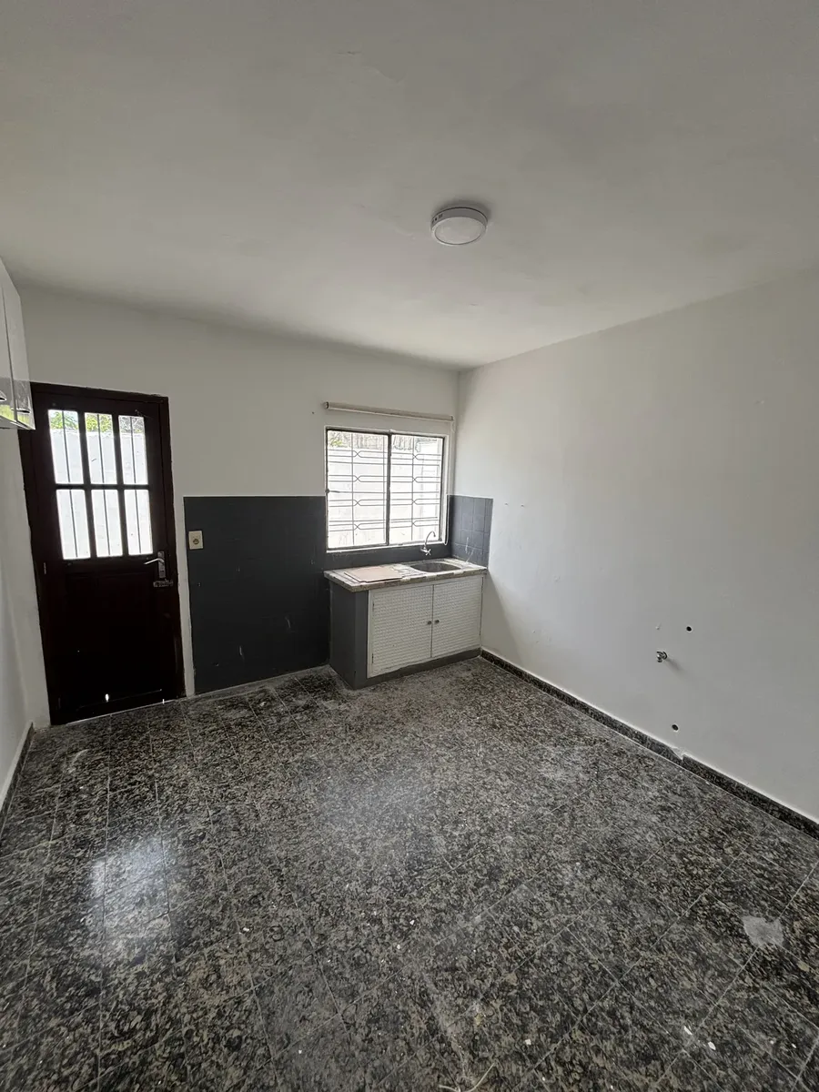 Treinta Y Tres Y Roosvelt, 2 Dormitorios , Patio, Luminosa · Foto 4