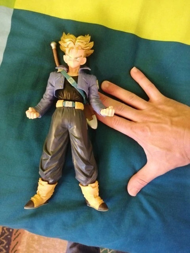 Figura Dragon Ball Z Trunks Super Saiyan 26 Cm Gigante