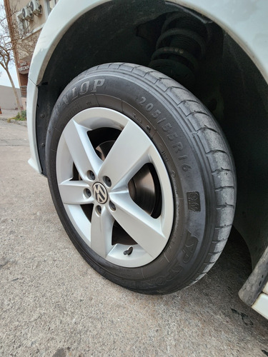 Volkswagen Vento 2.5 Advance Plus 170cv Tiptronic