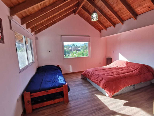 Imagen 10 de 14 de Casa Con Jardin Y Parrilla. Excelente Estado. 6 Personas