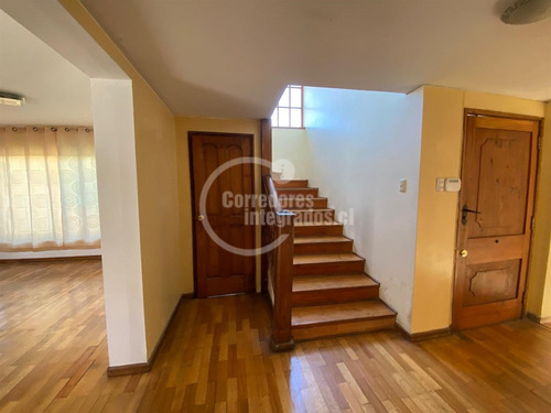 Venta Casa En Viña Del Mar, Sector Oriente,solida Y Luminosa