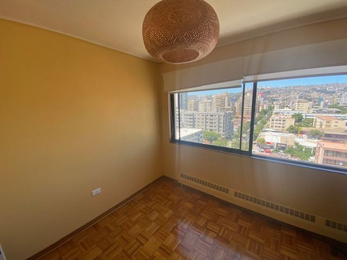 Venta Depto, 3 Dorm. 2 Baños, Estac. Bod. Poniente, Viña