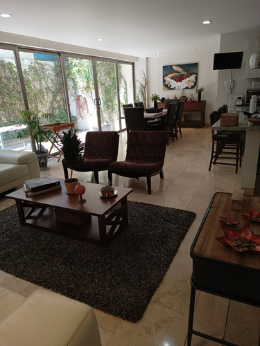 Casa En Venta. Excelente Ubicación Y Precio.