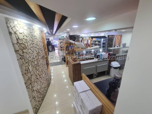 Imagen 20 de 29 de Bodegon En Las Mercedes En Venta