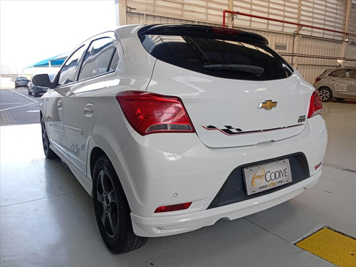Chevrolet Onix 1.4 MPFI EFFECT 8V FLEX 4P MANUAL