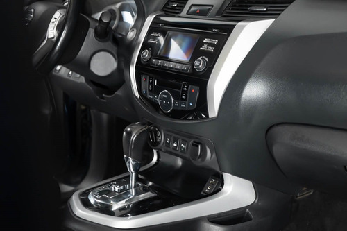 Imagen 16 de 25 de Nissan Frontier Le 4x4 Diesel - Motorland Permuto / Financio