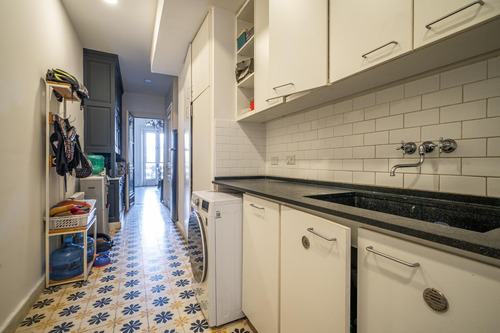 Departamento En Venta En Recoleta - 6 Ambientes