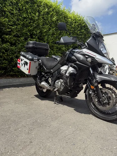 V-strom 650 Xt Modelo 2020 Color Negro