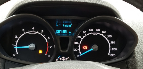 Imagen 8 de 8 de Ford Ecosport 1.6 Se 2015 Romera Hnos División Usados
