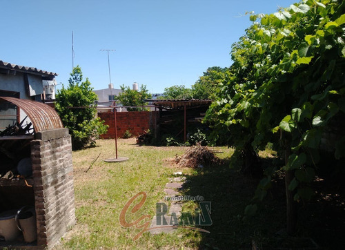 Imagen 7 de 9 de Casa En Venta Lote 300m2 Los Matreros 2920 Ituzaingo