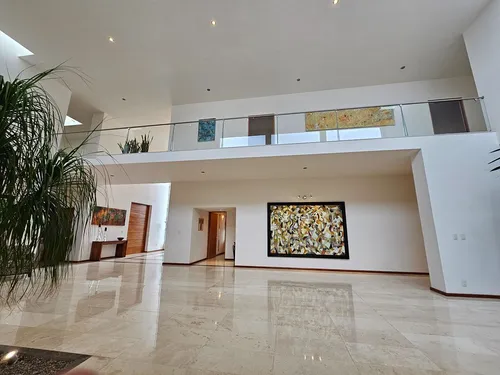 Lujosa Y Moderna Casa En Venta/renta (amueblada), Rec. En Pb, El Campanario, Qro