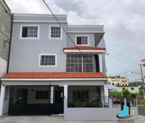 Edificio De Apartamentos En Venta En San Cristóbal