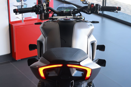 Ducati Streetfighter V4s 2023 - Customização Exclusiva!