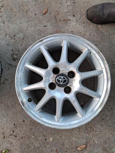 Par De Rines 15s Toyota Scion Xa Xb 04-06 Toyota Echo 00-05