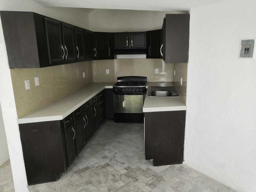 Imagen 9 de 14 de ¡casa Con Bungalow. A 3 Minutos Del Zócalo!
