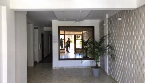 Departamento En Venta Edificio Yente-co