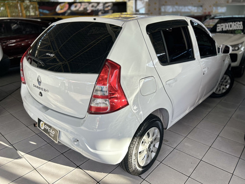 Renault Sandero 1.0 AUTHENTIQUE 16V FLEX 4P MANUAL