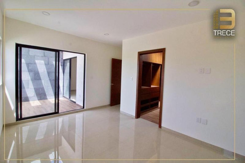Imagen 18 de 20 de Casa Con Extraordinarios Acabados En Punta Tiburón