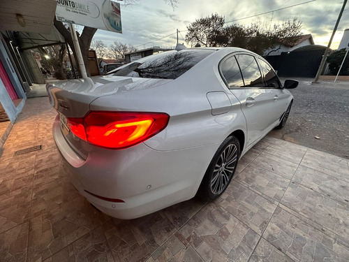 BMW Serie 5 3.0 530ia Sportline