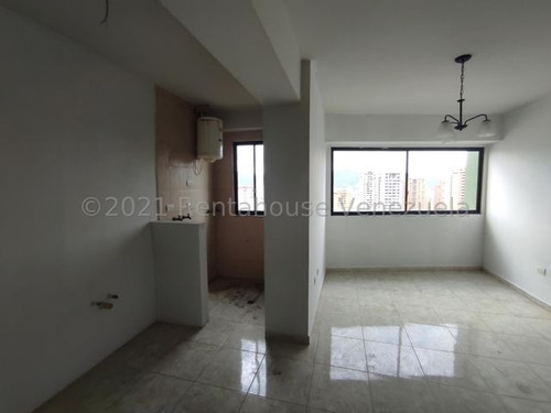 Imagen 6 de 14 de Karen Freites Rentahouse Mp 22f7585 Valles De Camoruco