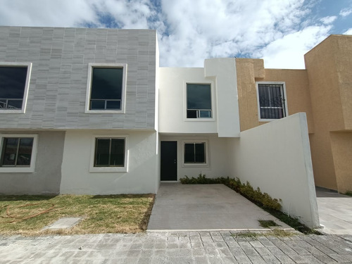 Imagen 2 de 19 de Venta Casa Junto A Primaria En Santa Matilde Pachuca