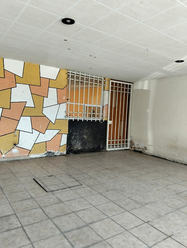 Oportunidad De Inversión Casa De Crédito Vencido En Venta