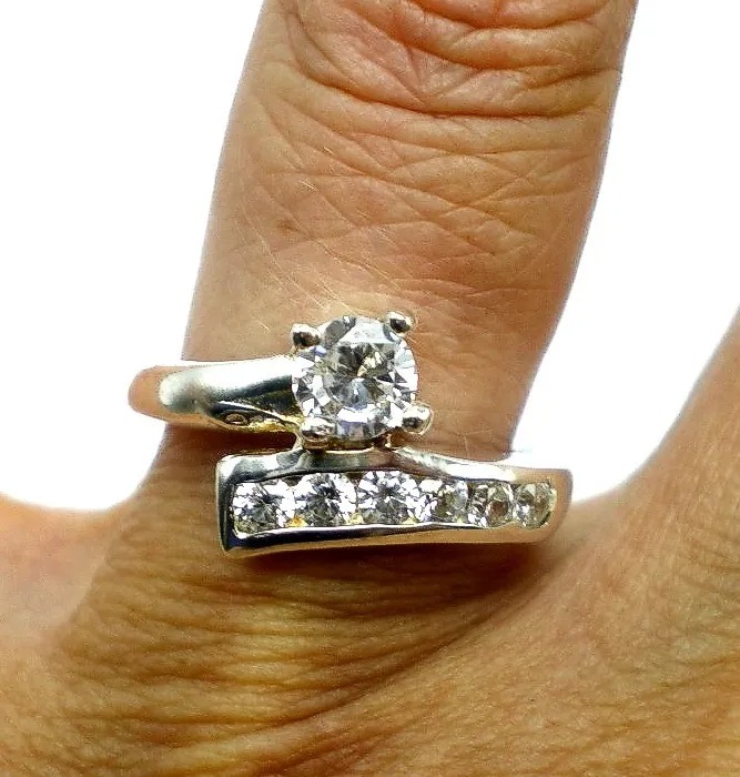 Anillo Plata 925 Y Zafiros Blancos