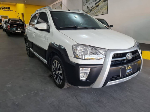 Imagem 1 de 10 de Toyota Etios Cross 1.5 16v Flex 4p Manual