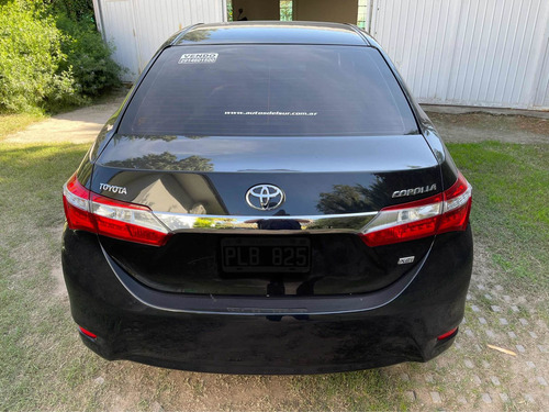 Imagen 2 de 6 de Toyota Corolla 1.8 Xei Cvt Pack 140cv 2015