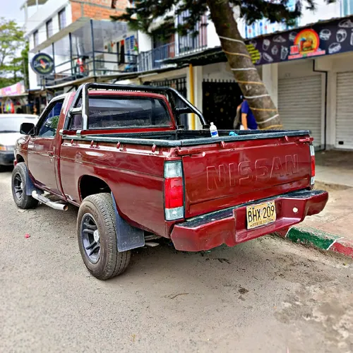 Nissan D21 2.4 4x2
