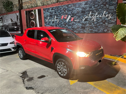 RAM 700 BIG HORN STD