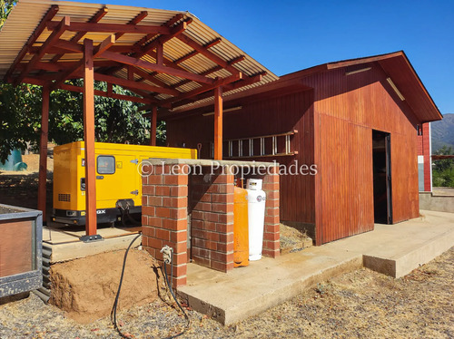 Se  Vende Parcela Con Casa En Sector Los Naranjos, Curacaví