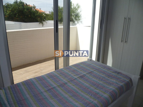 Imagen 13 de 17 de Apartamento En Alquiler En La Barra