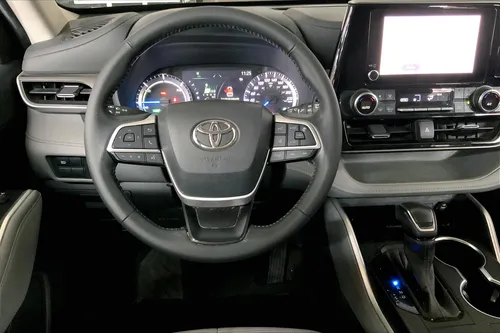 Toyota Highlander 2023