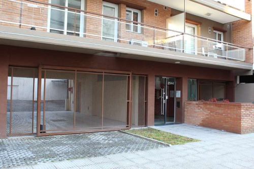 Imagen 2 de 11 de Departamento En Venta En Castelar Sur